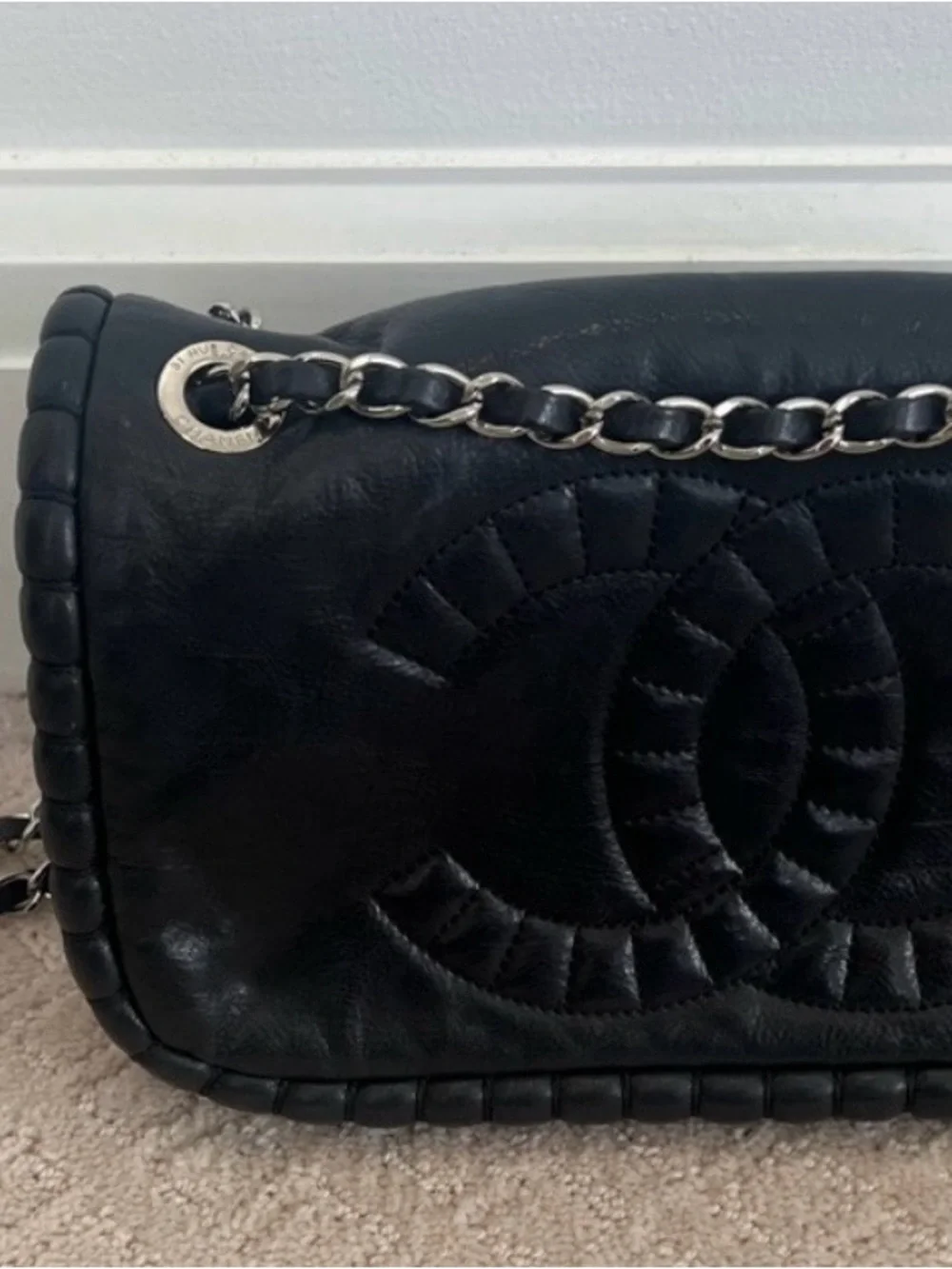 CHANEL Calfskin On the Bund Medium Flap Black